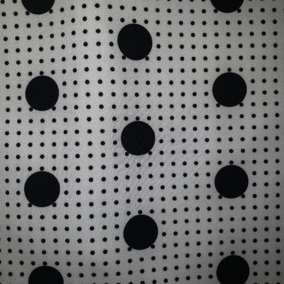 ECI New York white and black polka dot skirt - Picture 4 of 5